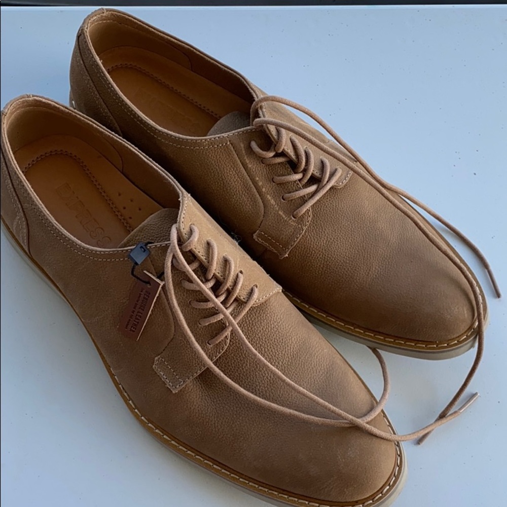 NWT Brown Leather Men’s Dress Shoes Size 10